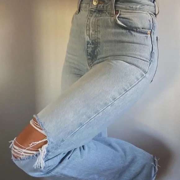 Zara Light Blue Denim Jeans - Picture 6 of 11